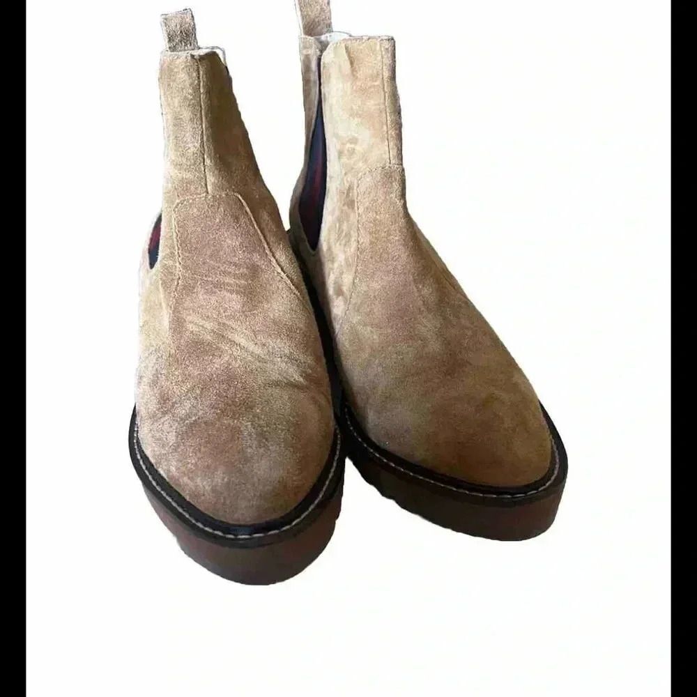 Cecelia New‎ York Gemma Brown Wedge Suede Boots with Stripe Detail Size 7